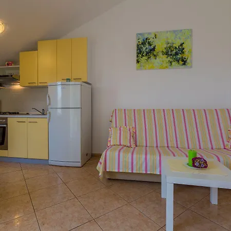 Beeindruckendes Mit Dachterrasse, Meerblick, Elektrogrill - Nur 350 Meter Zum * Dramalj