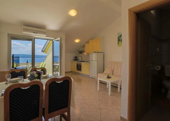 Beeindruckendes Mit Dachterrasse, Meerblick, Elektrogrill - Nur 350 Meter Zum Dramalj